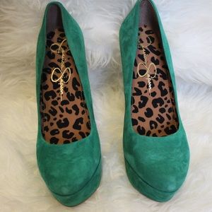 Jessica Simpson Emerald Platform Heel